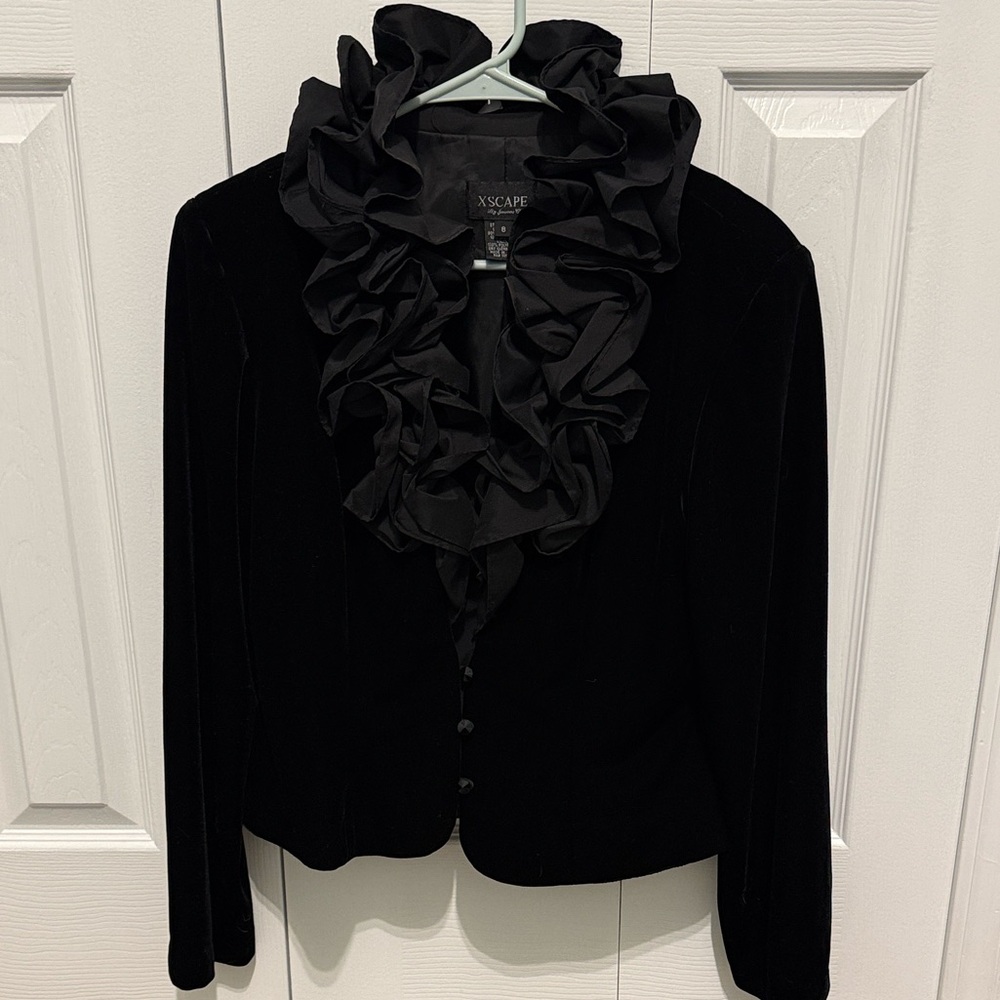 Xscape Women's Black Velvet Ruffled Blazer